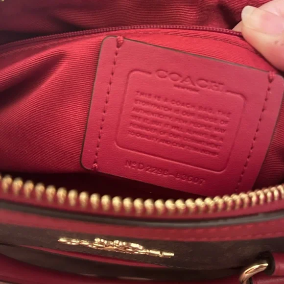 NWOT COACH RED ROWAN WITH STRAP in perfect condition with strap - Picture 9 of 10